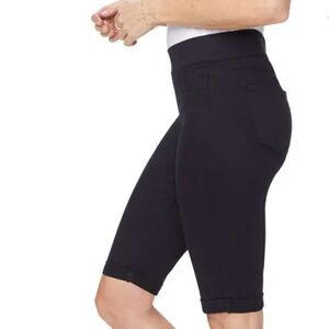 NYDJ Black Pull On Denim Stretch Lift Tuck Technology Stretch Shorts New Size 00